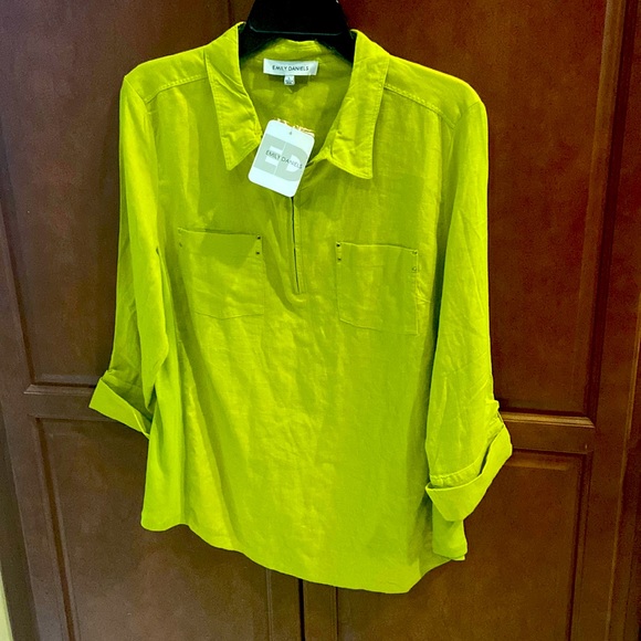 Emily Daniels Tops - Emily Daniels Blouse